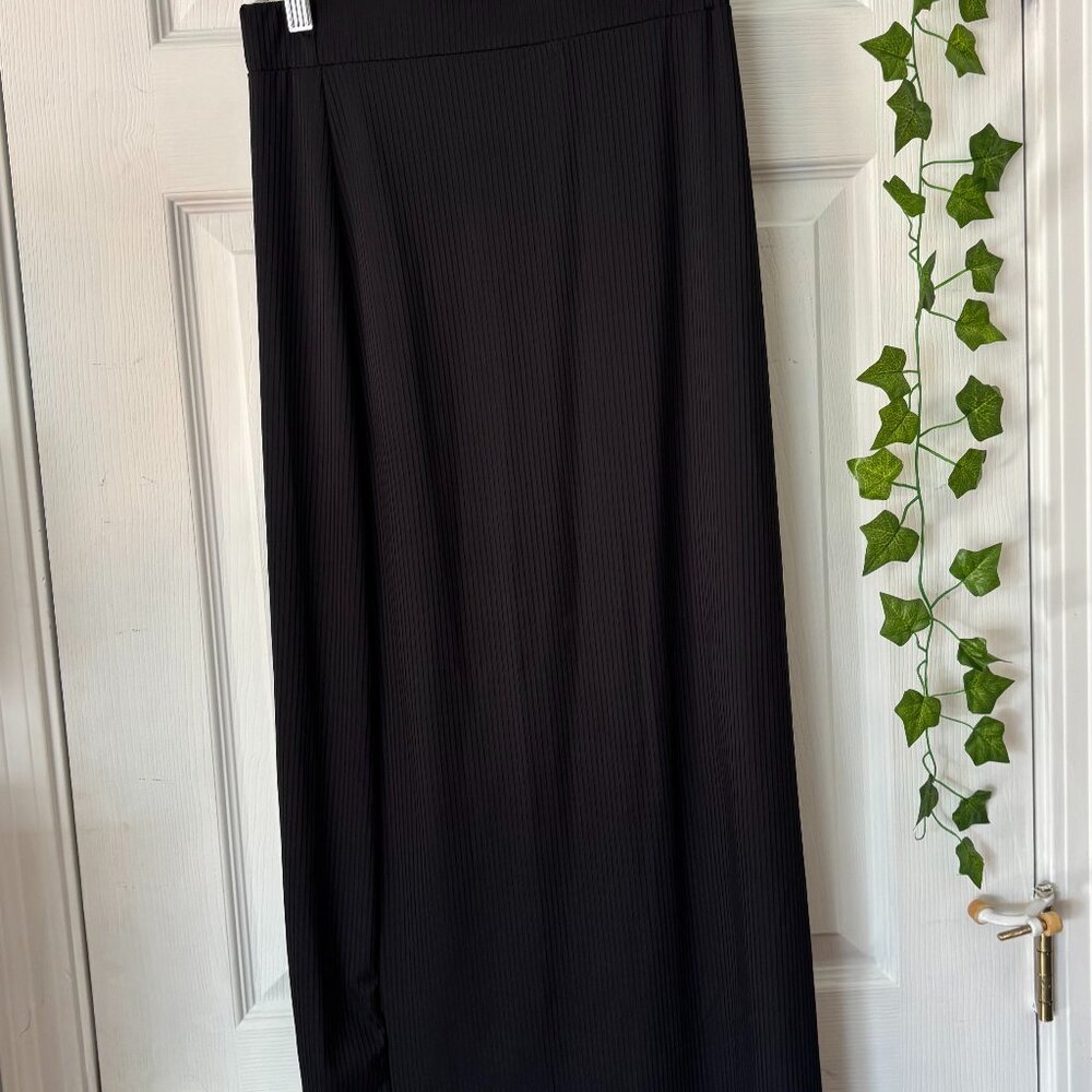 Black Maxi Skirt - OG PRICE 20.00